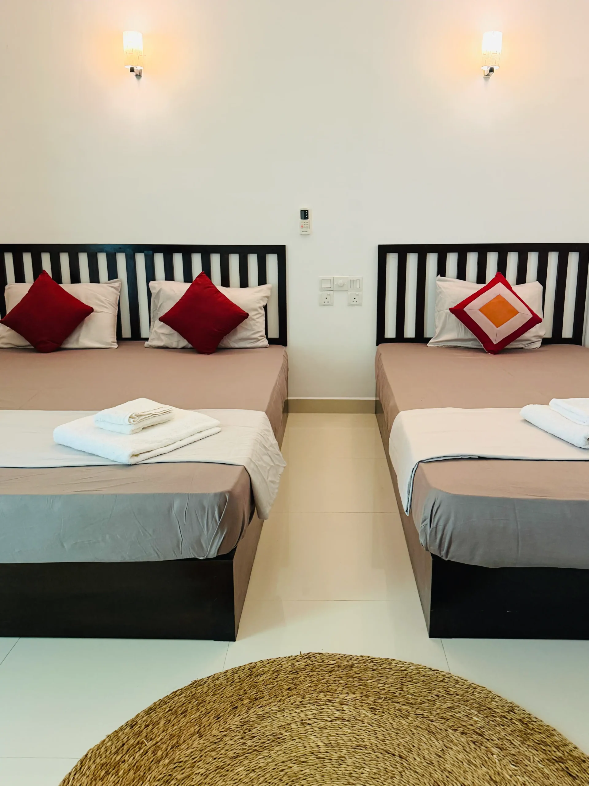 Skyra Lodge Room